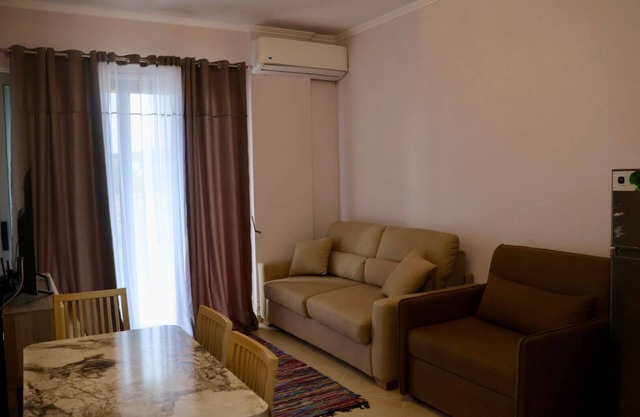 Cozy Beachfront Apartment in Radhime – Perfect for Families