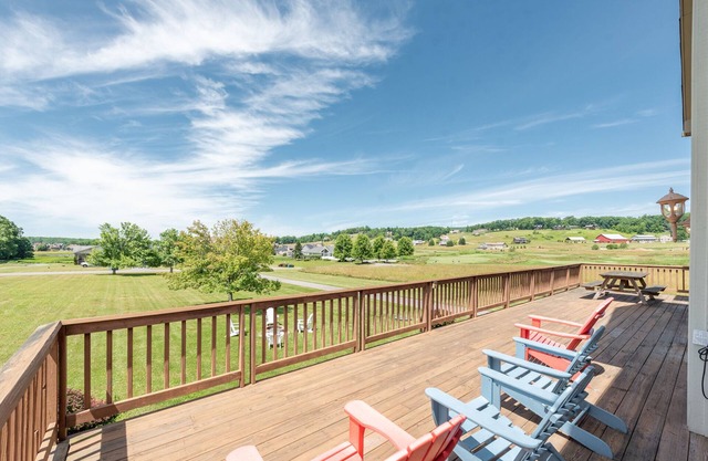 Área de Breeze Alley- Lake Access Golf en Waterfront Greens