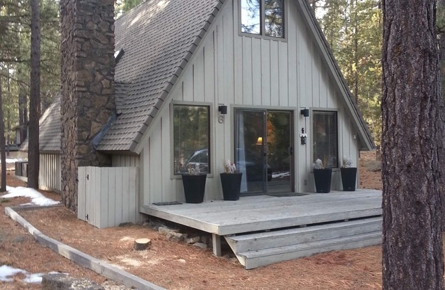 Acogedora cabaña para 6, bañera de hidromasaje, chimenea, pases SHARC, wifi gratuito, barbacoa, bicicletas, mascotas