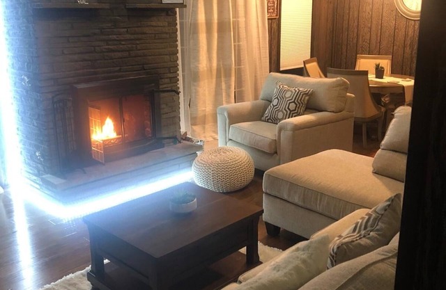 Acogedora cabaña en la colina Poconos