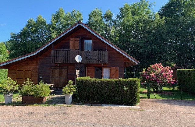Acogedor chalet a 500 metros del lago y tiendas orientadas al sur