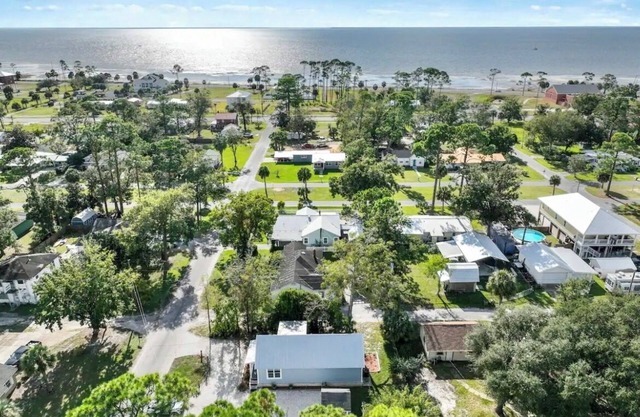 Cozy Cottage | Bay View | Boat Parking | Extended Stays Retreat|Sleeps 6