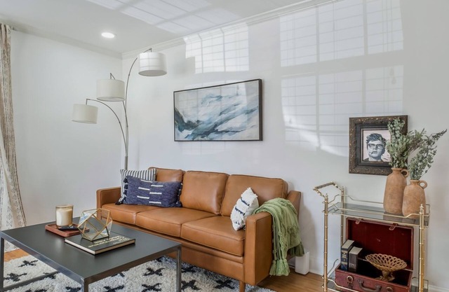 Cozy Cottage East Nashville - Long Term Stays