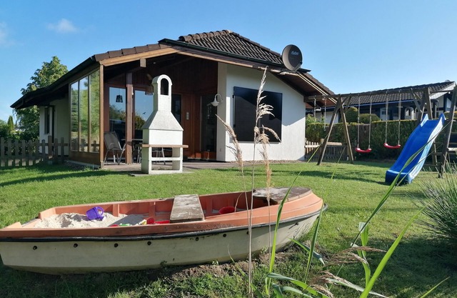 Acogedora casa de vacaciones familiar con wifi, bicicletas y una cuna