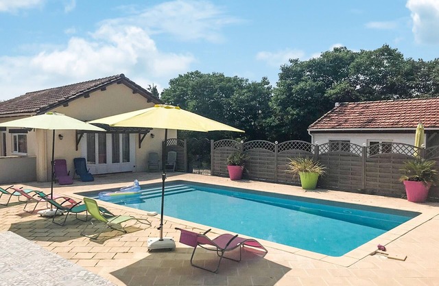 Acogedora casa en Savignac-sur-Leyze