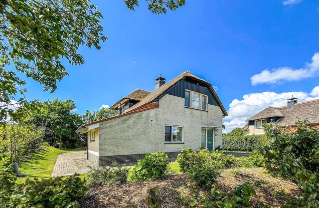 Preciosa casa en Makkum con sauna