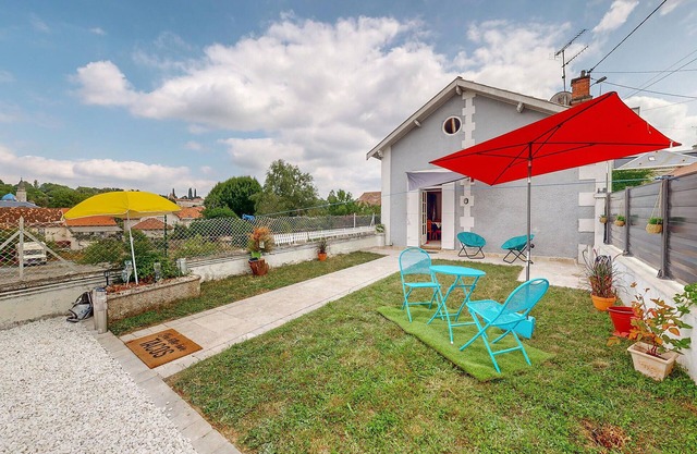 Acogedora casa en Ribérac con WiFi