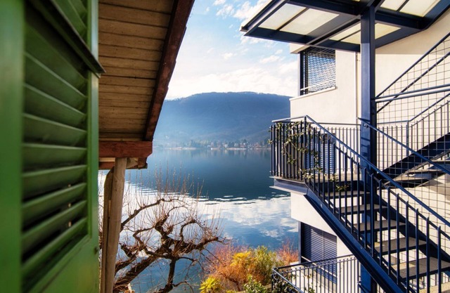 Acogedor ático con vista al lago (MANSARDA VERDE)