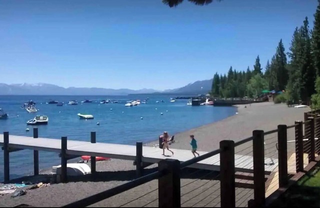 Cozy & Modern Cabin, Private HOA Beach, Hot Tub. Pet friendly!