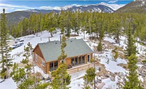 Cozy Mountain Cabin in Idaho Springs