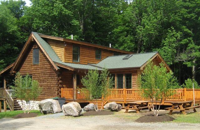Cosy Mountain Top Log Home en 50 acres. Tu retiro te espera.