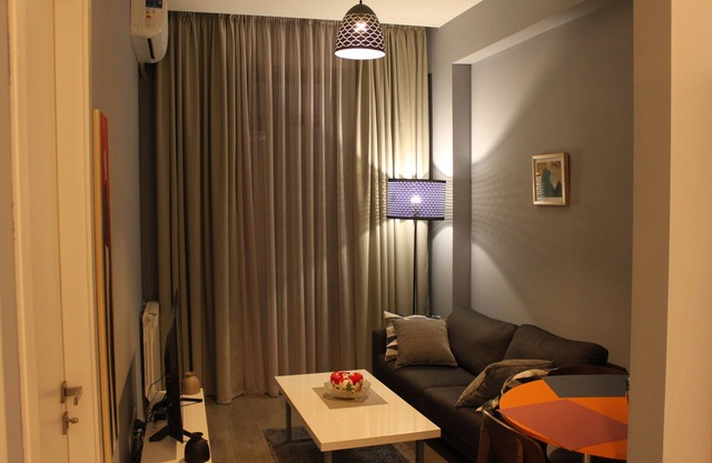 apartamento acogedor, limpio y seguro en el centro de la ciudad
