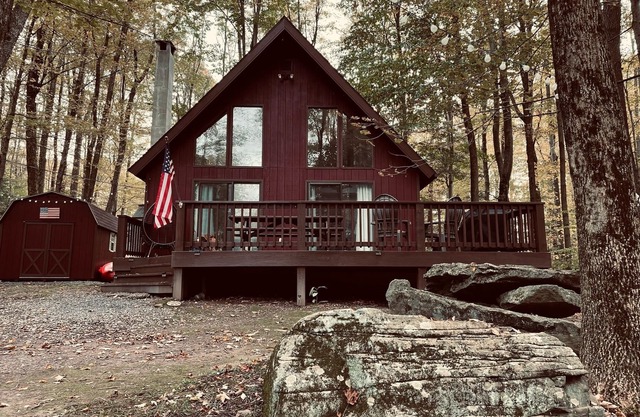 Acogedor chalet Pocono en comunidad cerrada