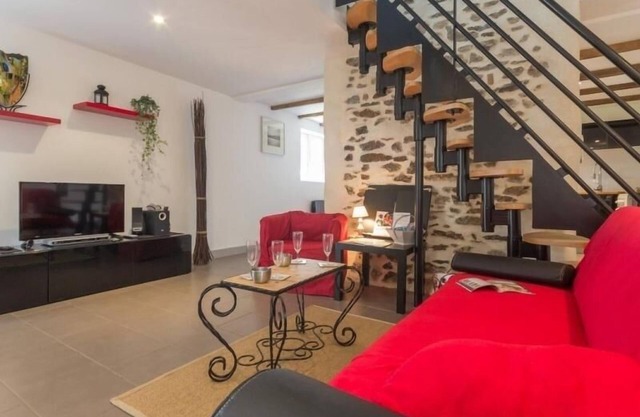 Casa junto a la costa con jardín, bicicletas y equipamiento familiar - ideal entre el mar y la ciudad