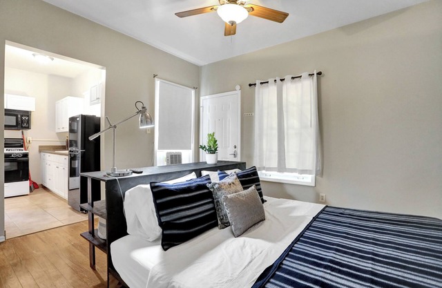 Cozy Studio 1-bedroom apartment in Memphis