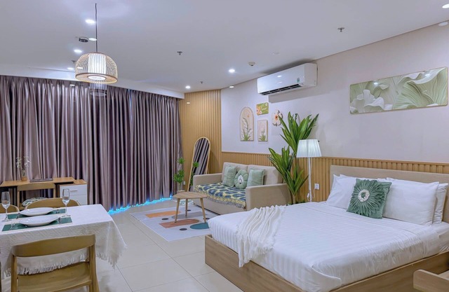 Cozy Studio Apartment With Pool & Sea View