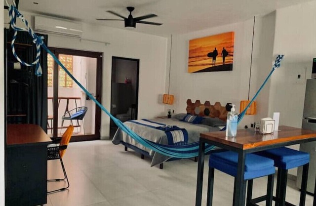 Cozy studio with Infinity Pool