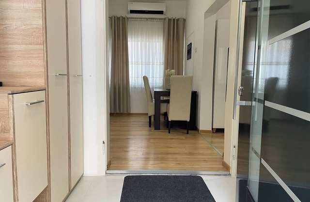 Cozy & Stylish Townhouse in Central Niš w/ 2BR WiFi AC