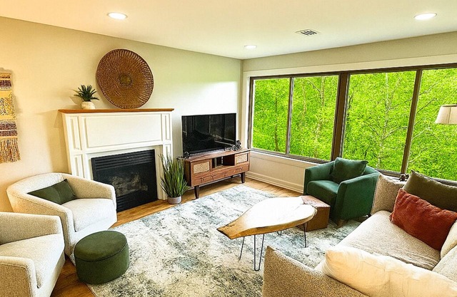 The Canopy | Nature-theme 4Bed Room | Close to Minerals, Mountain Creek, Warwick