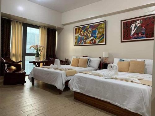 Cozyvilla at 81 Newport Blvd walk to NAIA T3 Marriott & Resorts World Casino & Newport Mall for 5 Pax FREE PARKING!