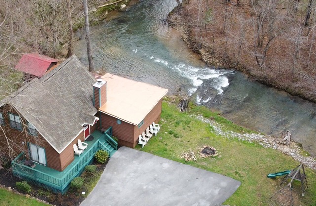 *** *** 1 Frente al arroyo. 3 acres *** *** romántica privada *** *** Wifi único *** *** Pond