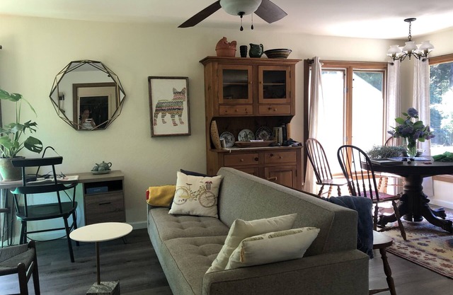 Creekside Cozy 2BR 1BA + 2 Acres