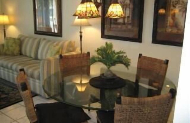 Crescent Beach D-10 Four Winds Condo