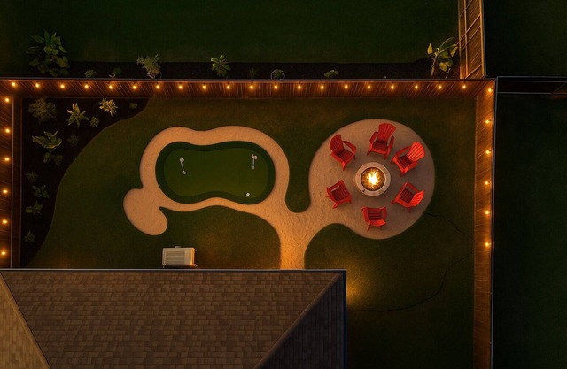 Homify360 - Luxe Haven | Hot tub, Putting Green