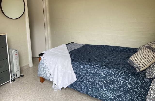 Cute granny flat by the sea side