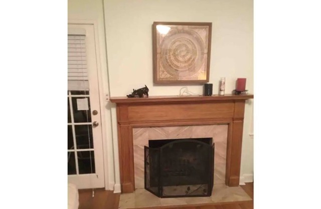 Cute room in Waldo with private bathroom