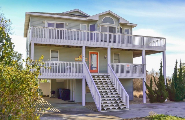 D3905 Flip Flop Inn. Patio con piscina, jacuzzi, bien mantenido, WiFi, ropa de cama