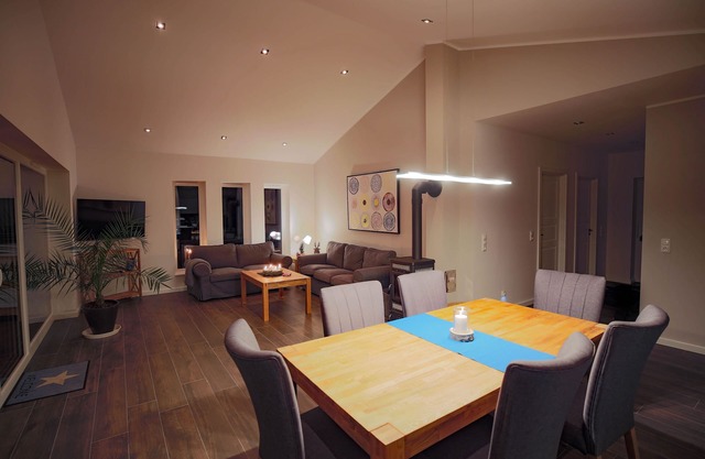 Casa de troncos danesa directamente en Wangermeer 28 - para unas vacaciones perfectas en Norsee