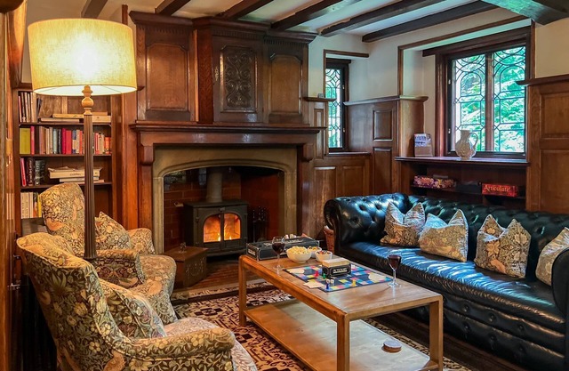 Daweswood, Patterdale - a cottage that sleeps 10 guests in 5 bedrooms