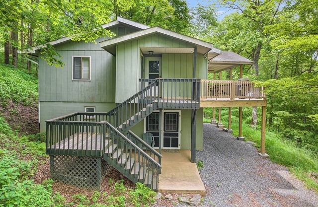 Deck w/ Forest Views, Ping Pong | Blue Ridge Mtn Escape | Ash Vale by AvantStay