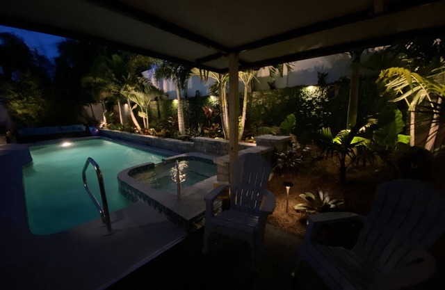 💎 decked out home with Spa and pool area!