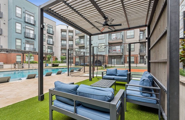 Deep Ellum - Studio Apartment - W/D - WiFi