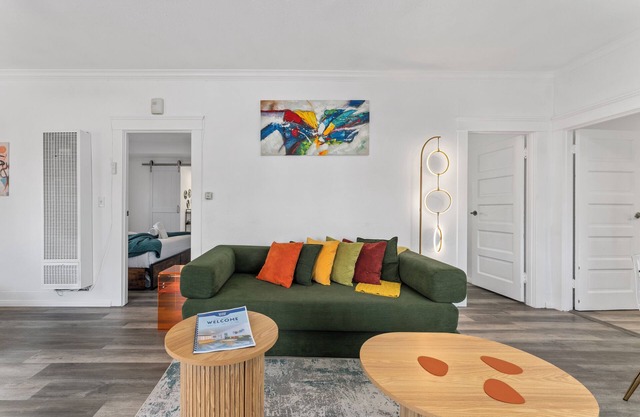 Delightful 3-bedroom house with AC in sunny San Diego