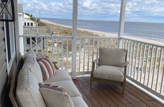 Delightful Coastal Retreat: Prime Hook Beach Oasis by the Delaware Bay
