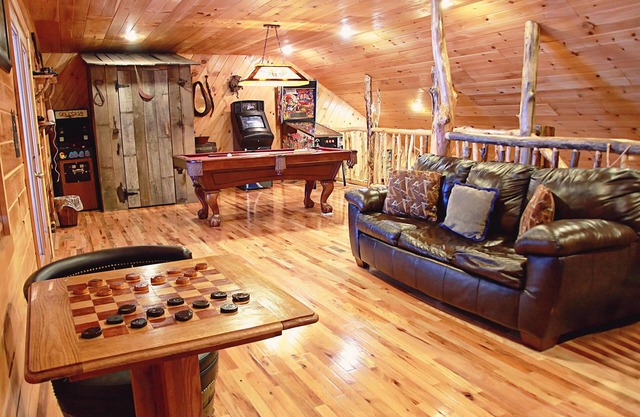 Deluxe 2-Bedroom Cabin