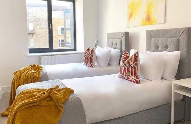 Deluxe Rochester Apartment 2