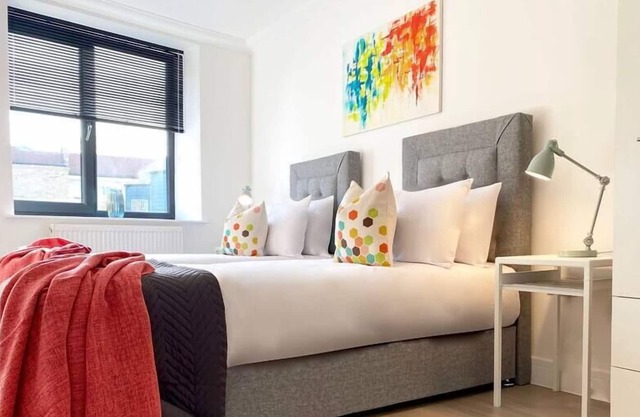 Deluxe Rochester Apartment 3