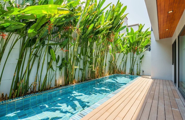 Villa de diseño con 49 piscinas