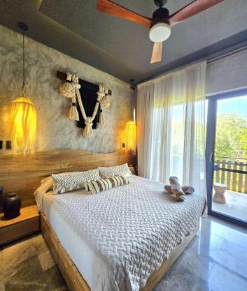 Designer Cave Condo with Beach Club included - Hotel Zone Tulum