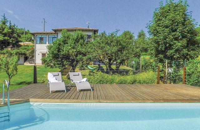 Alojamiento de 2 habitaciones en Esmate -BG-