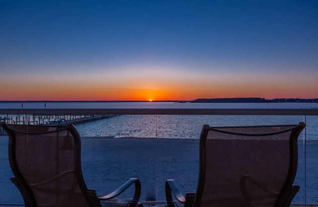 Condominio frente a la playa en el centro de Dewey Beach Capacidad para 10 personas Servicios disponibles
