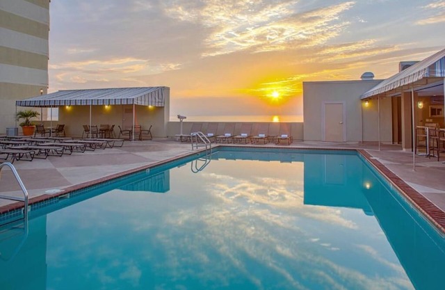 Diamond Resorts Beach Quarters Resort - Studio Accessible Roll in Shower