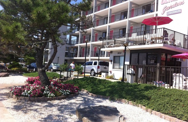 Condominio directo frente al mar con excelentes vistas al mar desde el sofá o en el porche