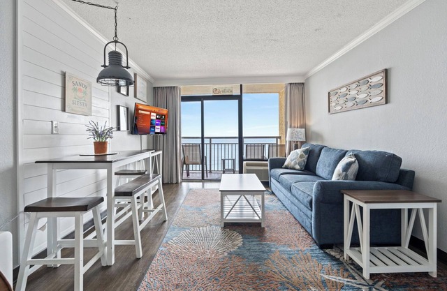 Direct Oceanfront 1BR Family-Friendly Caravelle Resort