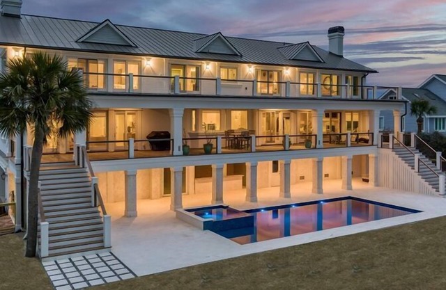 Discounts!! Serenity- 2 50th~ One of a kind Oceanfront Master Piece, Pool/Hot Tub