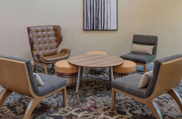 Discover Music City, Spacious Suites w/ Free Breakfast, Pets Allowed!